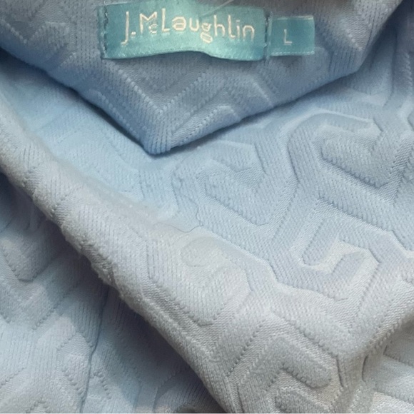 Large royal cobalt blue sleeveless fancy J McLaughlin top - Picture 2 of 2